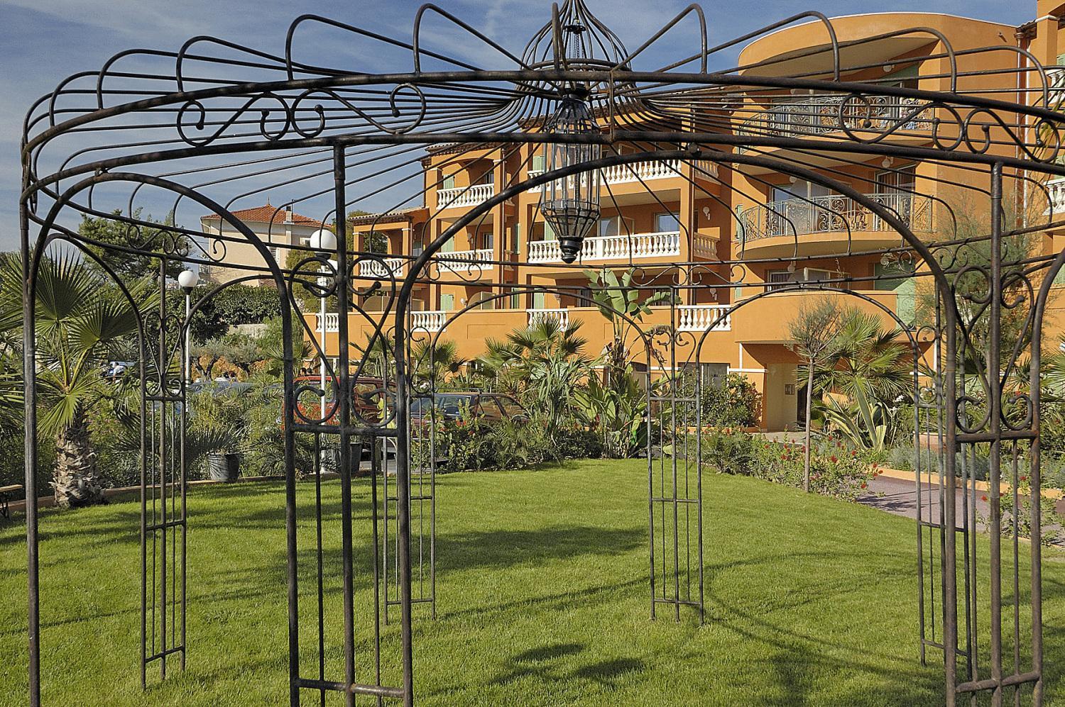 كارو Appart Hotel Lou Castelet المظهر الخارجي الصورة